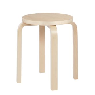 Stool E60Stool E60, ongemonteerd 4 poten, stapelbaar, poten in naturel gelakt berken zit in berken fineer