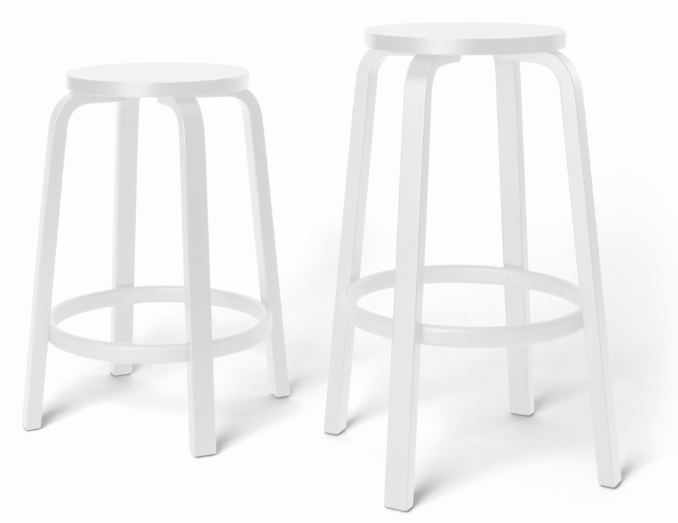 Bar Stool 64Bar Stool 64, ongemonteerd, poten in naturel gelakt berken zit in berken fineer in carry-away box (hoogte 65 cm)