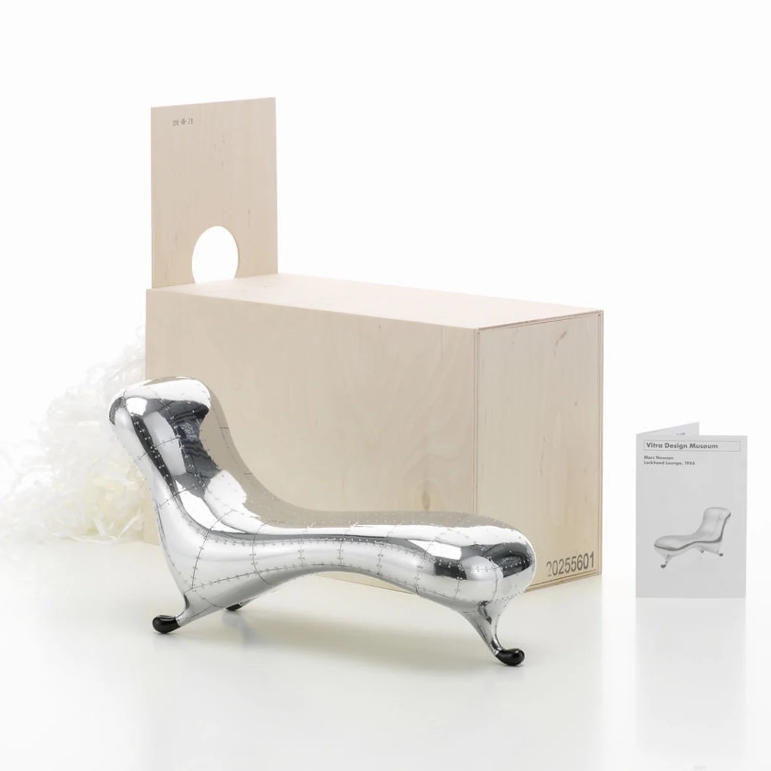 Miniatures Collection: Lockheed LoungeLockheed Lounge - Miniature