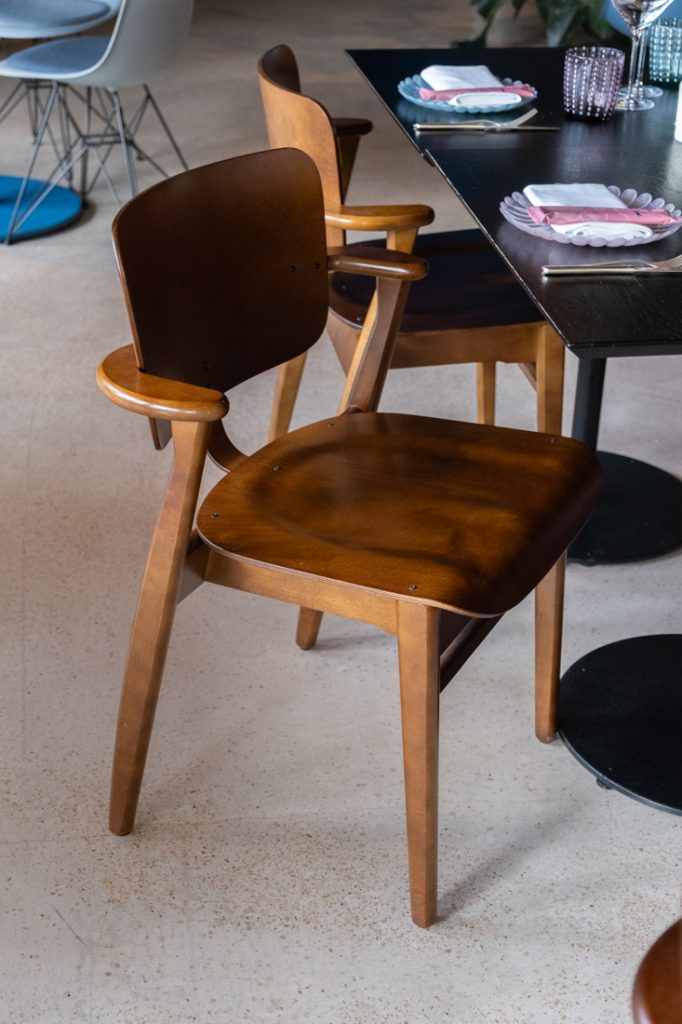 houten design stoel