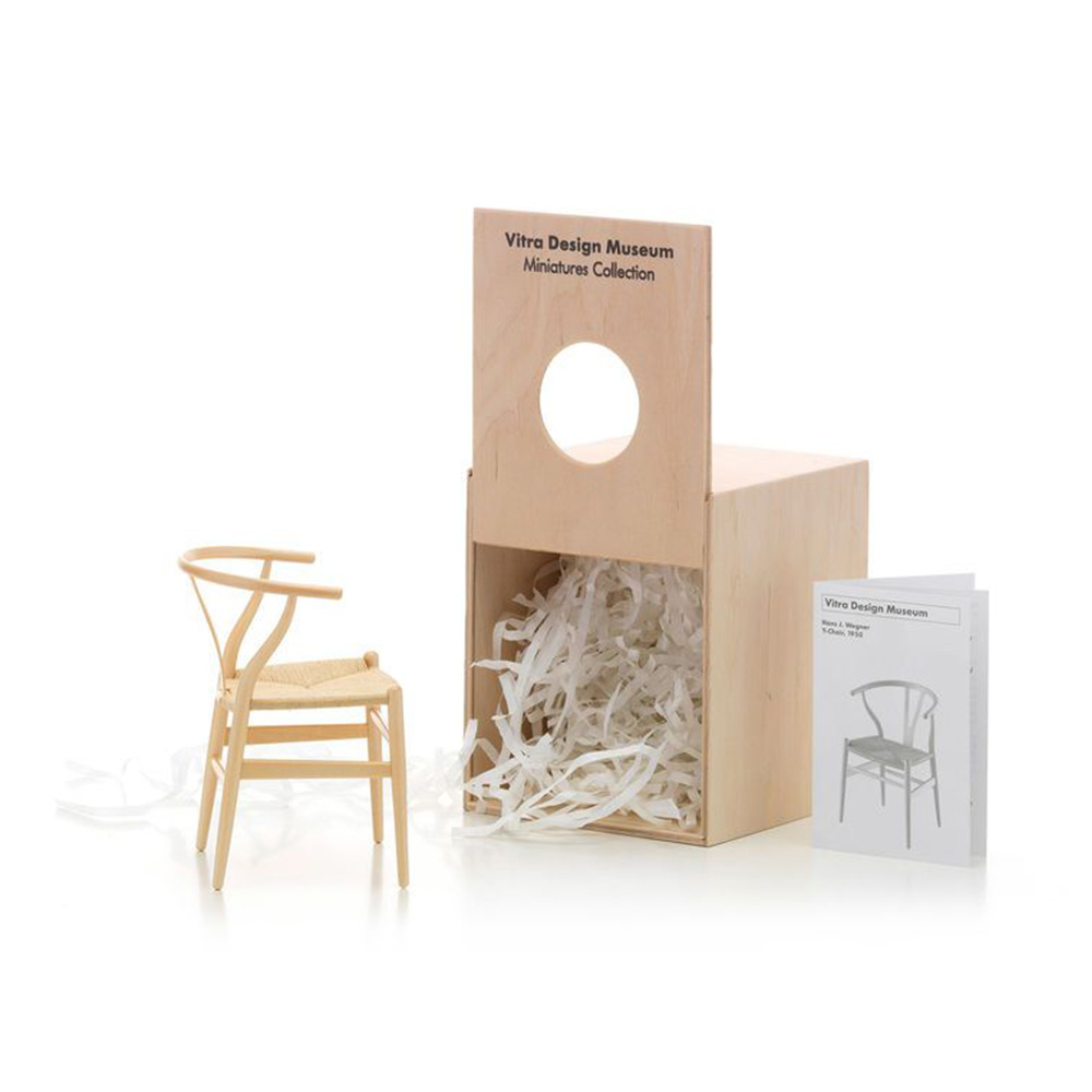 Miniatures Collection: Y-ChairY-Chair - Miniatuur