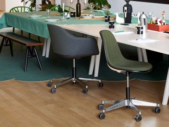 Eames Plastic Side Chair PSCCPSCC, aluminium gepolijst, wit