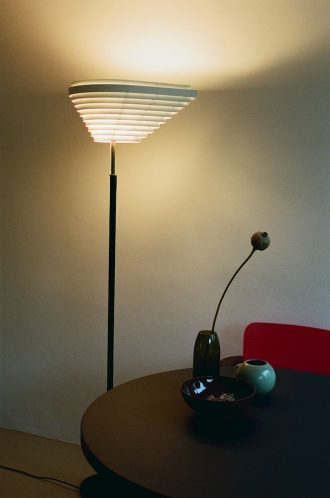 A805 Staande lampA805F Staande lamp nikk EU