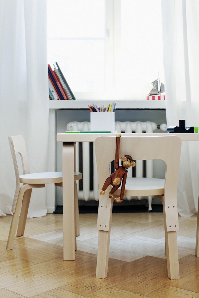 Children's Table 81CArtek TB81C Tafel 81C berken 60cm