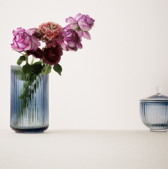 Lyngby vase Lyngby vase - Midnight blue