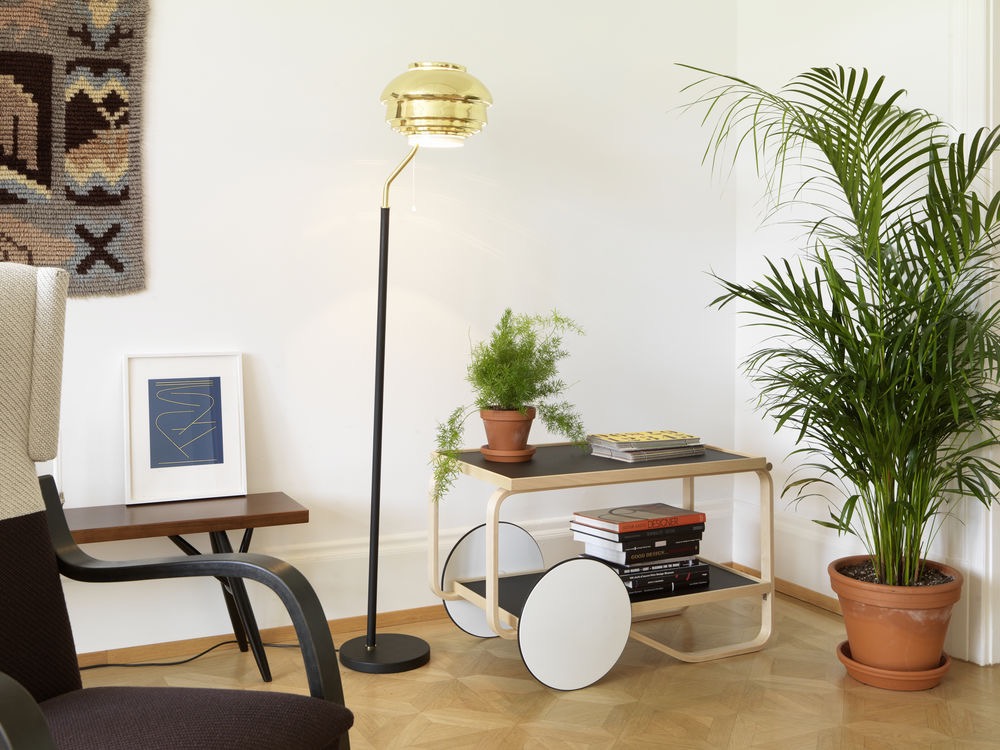 Tea Trolley 901Artek T901 Thee trolley 901 HPL wit
