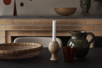 Lucius CandleholderArtek, SOF, Lucius, kandelaar, Zand