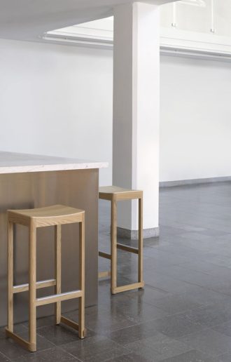 Atelier Bar StoolArtek - Atelier Bar Stool (VS)