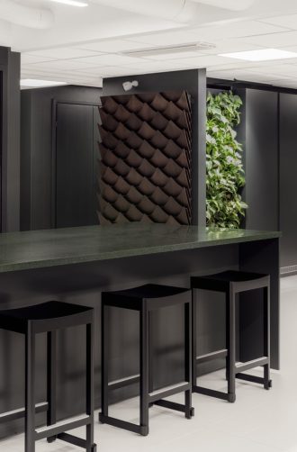 Atelier Bar StoolArtek - Atelier Bar Stool (VS)