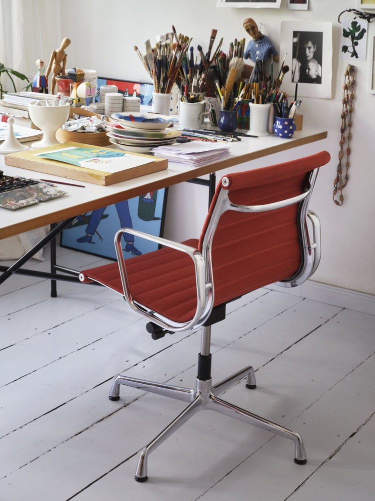 Aluminium Chair EA