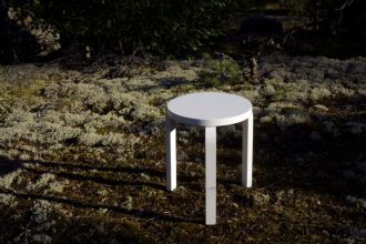 Stool 60Stool 60 - wit gelakt - Ongemonteerd
