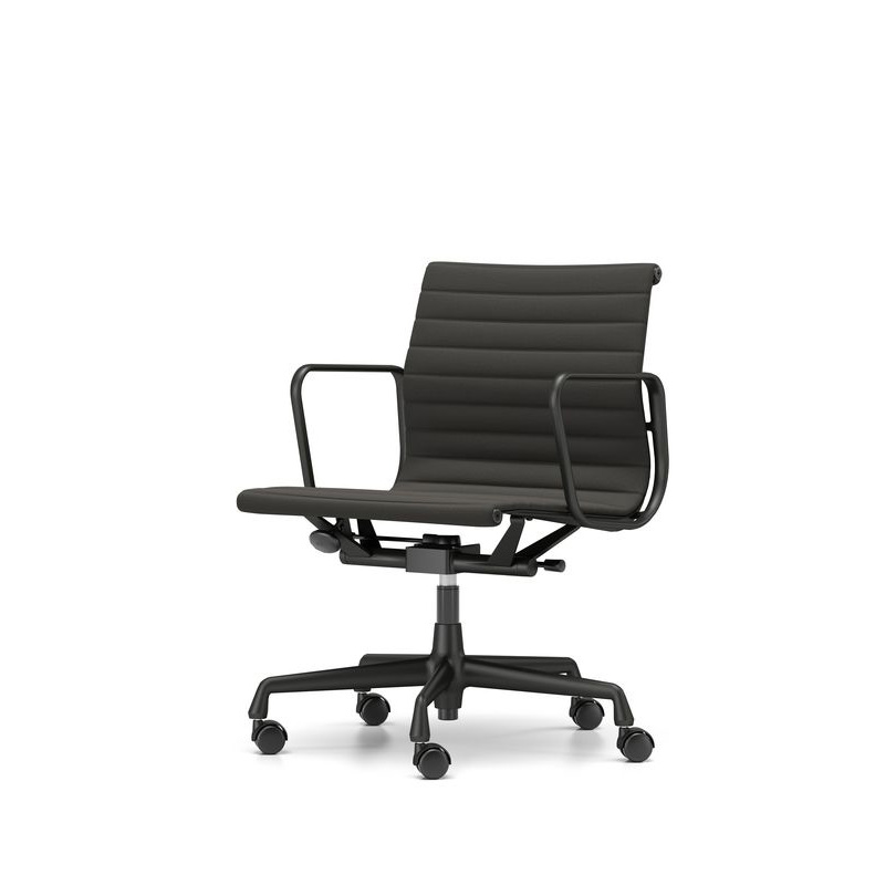 EA 117Aluminium Chair EA 117
