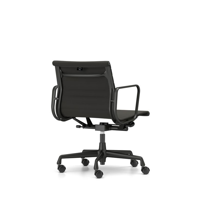 EA 117Aluminium Chair EA 117