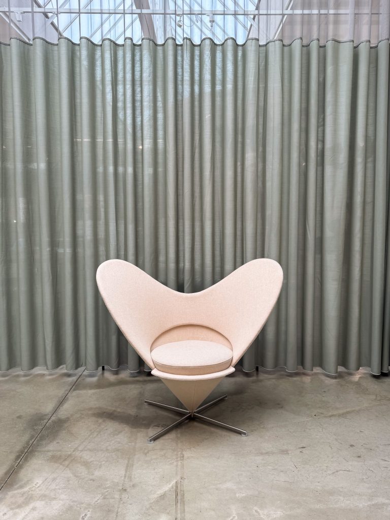 heart cone chair