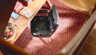 ES 108 Lobby ChairES 108 Lobby Chair, verchroomd, cognac, viltglijders