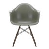 Eames Fiberglass Armchair (DAW)DAW Fiberglass Armchair - raw umber, donker esdoorn
