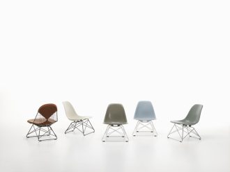 Eames Fiberglass Chair (LSR)LSR Fiberglass - sea foam green - chrome