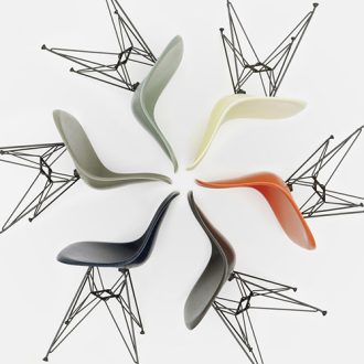 Eames Fiberglass Chair (DSR)Vitra - Eames Fiberglass Chair (DSR) - Stoel: Gebroken Wit
