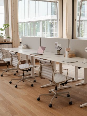 Aluminium Chair EA 118EA118 Aluminium Group
