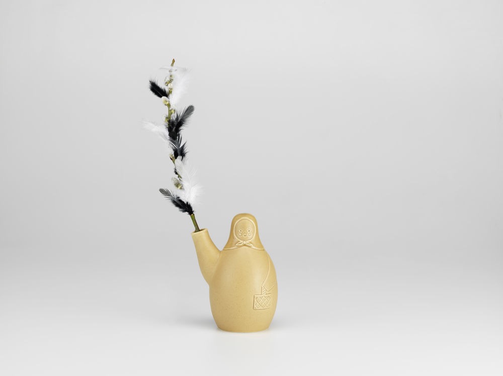 Easter Witch vaseArtek, Easter Witch Vase, Zand