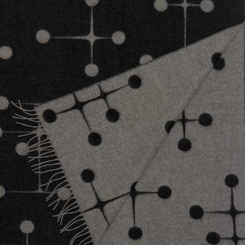 Eames Wool Blanketeames wool blanket, dot pattern zwart