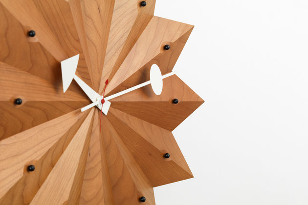 Fan clockFan Clock - kerselaar