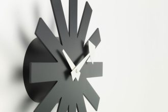 Asterisk ClockAsterisk Clock - zwart