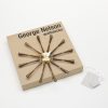 Spindle ClockSpindle Clock - walnoten/aluminium