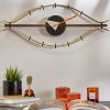 Eye clockEye Clock - walnoot/messing