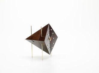 Diamond Clockdiamond clock, massief walnotenhout