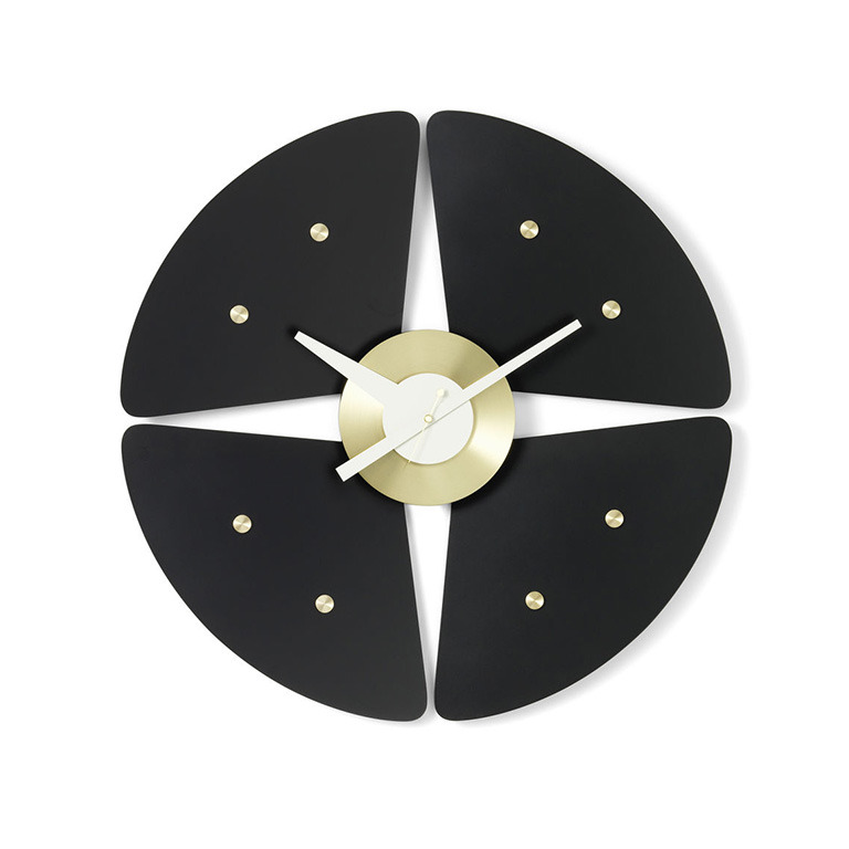 Petal ClockPetal Clock - zwart/messing
