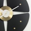 Petal ClockPetal Clock - zwart/messing