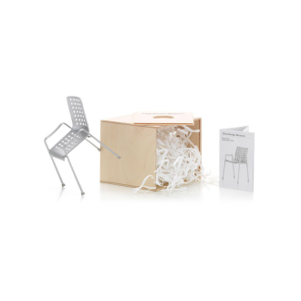 Miniatures Collection: Landi ChairLandi Chair - Miniatuur