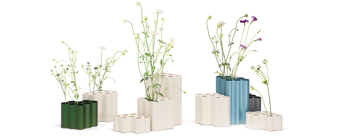 Nuage Nuage vaas, geanodiseerd aluminium, small steel blue