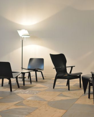 A810 Staande lampA810F staande lamp staal EU