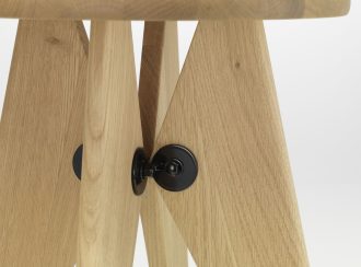Tabouret SolvayTabouret Solvay - krukje, massief eiken naturel, geolied