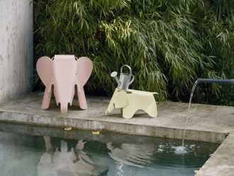 Eames Elephant, pale rose REEEL Ea. Elephant (Plastic) pale rose RE