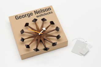 Polygon ClockVitra - Polygon Clock - walnoot